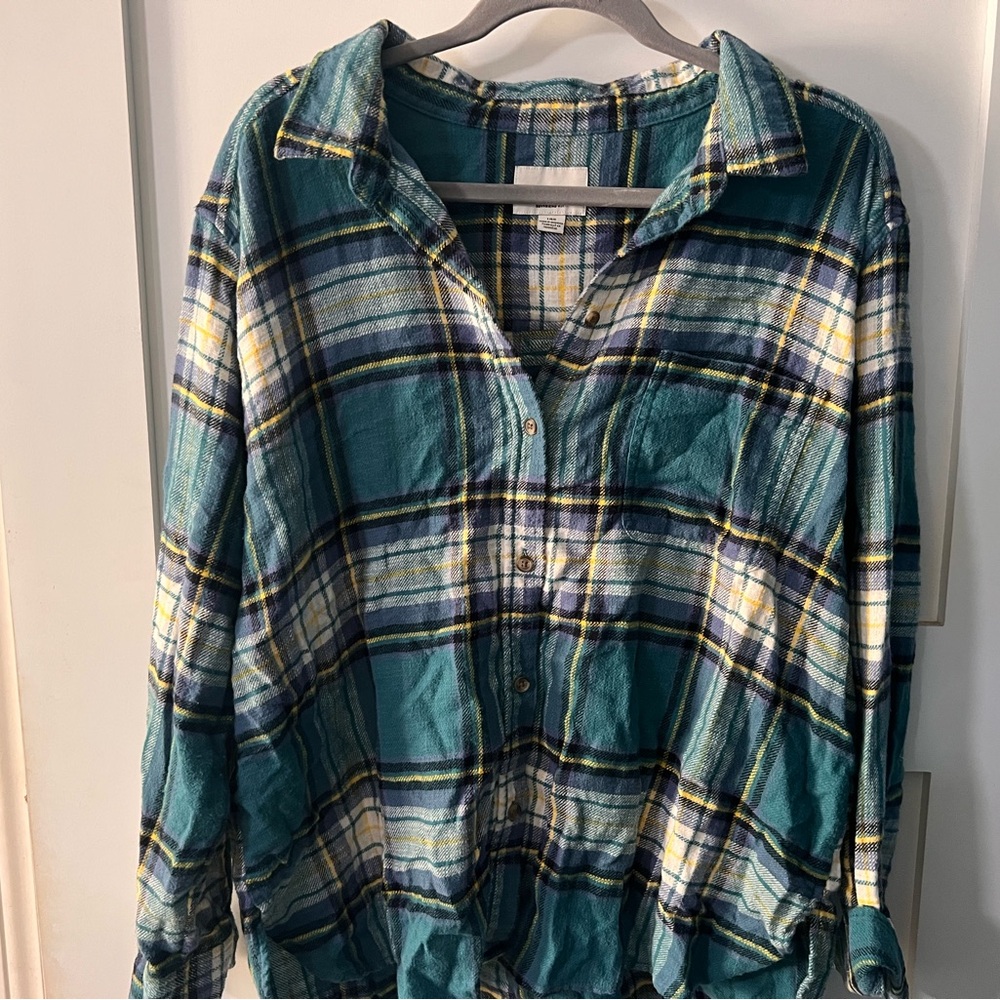 American Eagle Outfitters Boyfriend Fit Plaid Flannel